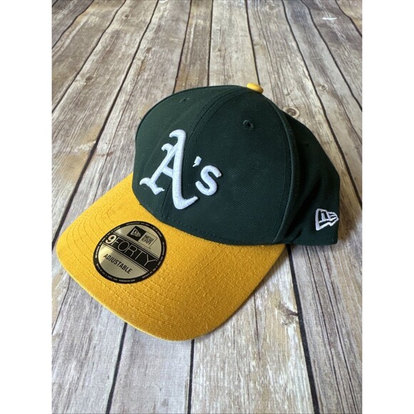 New Era MLB Oakland A's 9FORTY Adjustable Strap Hat Cap One Size - Green -NEW - Picture 1 of 3